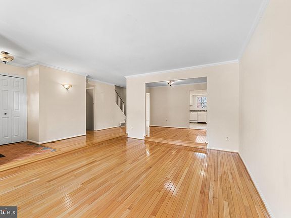 3rd image of 3129 Windwood Farms Dr