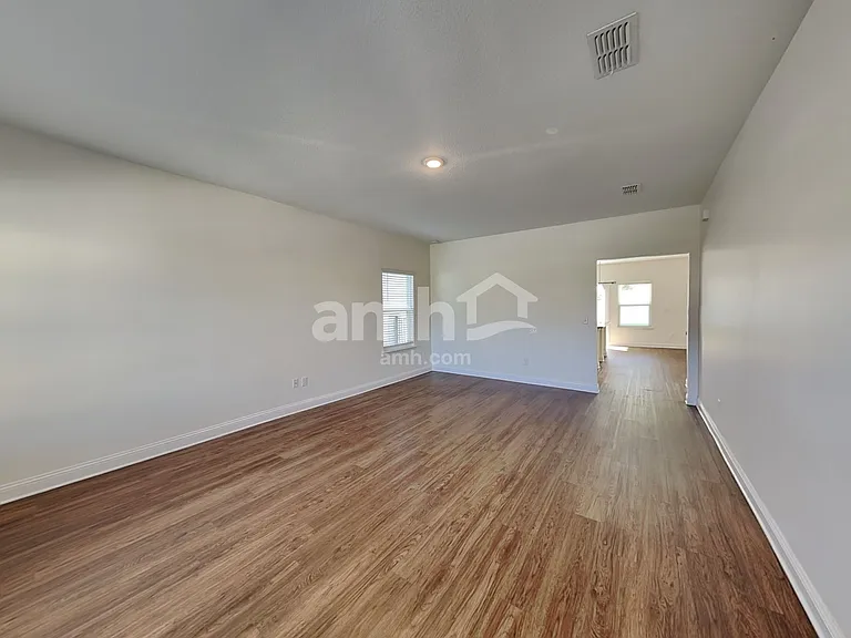 3154 Creek Village Ln — Photo 8