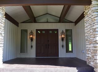 84 W Woodridge Dr, River Falls, WI 54022