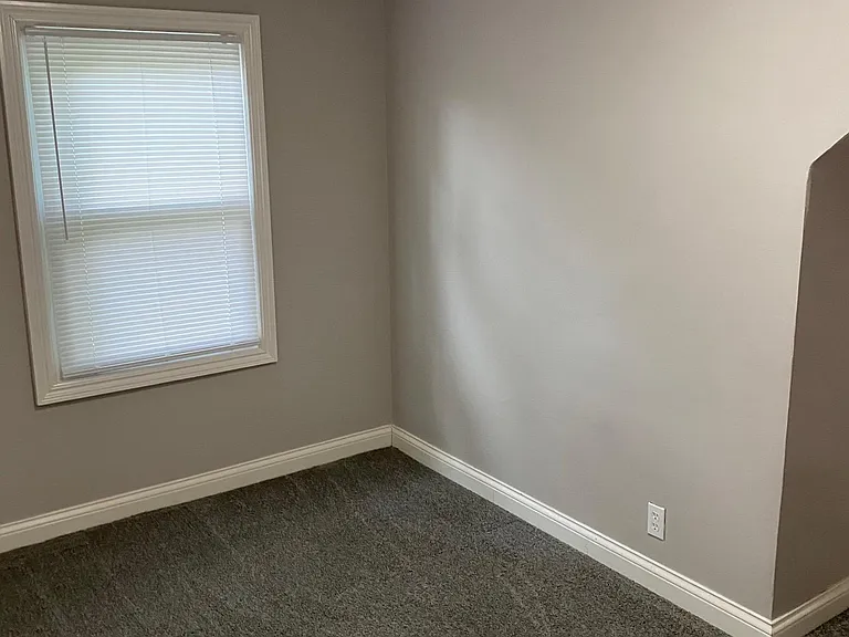 2427 Cambridge Rd — Photo 20