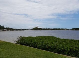 755 Saturn St APT F205, Jupiter, FL 33477
