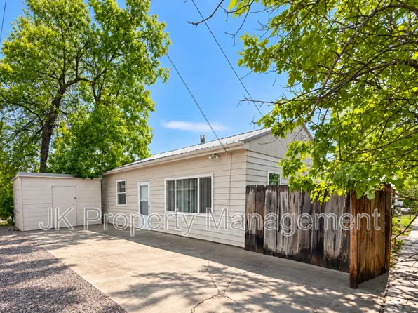 1314 5th Ave S, Great Falls, MT 59405