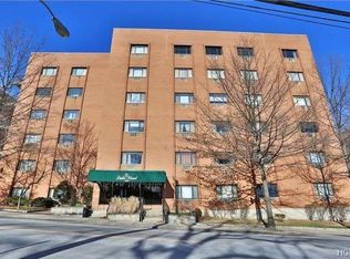 21 Lake St APT 1A, White Plains, NY 10603