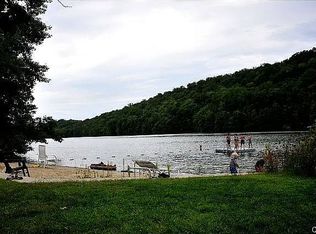 104 Scatacook Ln, Southbury, CT 06488