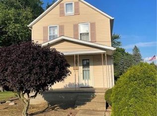 522 Wells Ave, Louisville, OH 44641