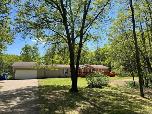 371 Elk Ave, Oxford, WI 53952