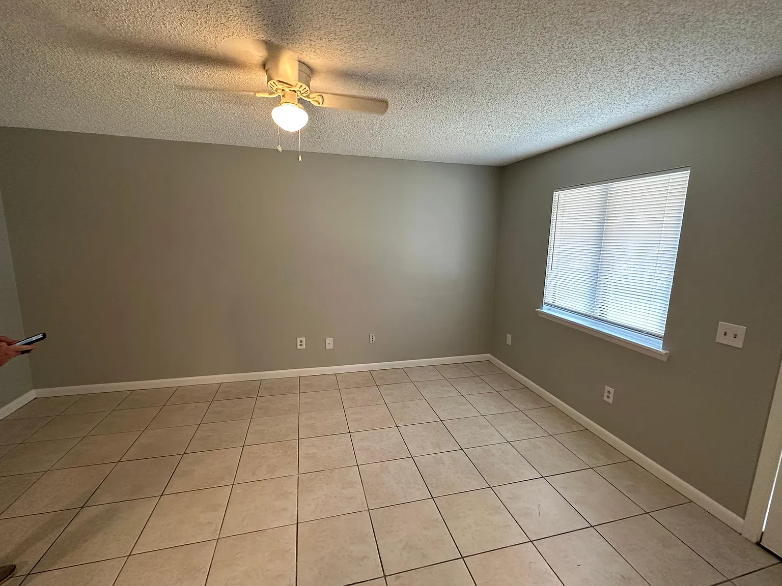 2 bed, 780 sqft, $1,075 — Photo 3