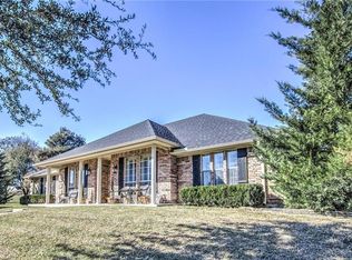 3505 Four Trees Dr, Weatherford, TX 76087