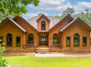 31 High Cliff Rd, Jasper, GA 30143