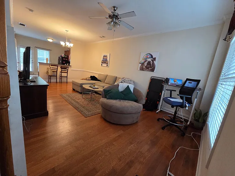 215 Oconee River Cir — Photo 4