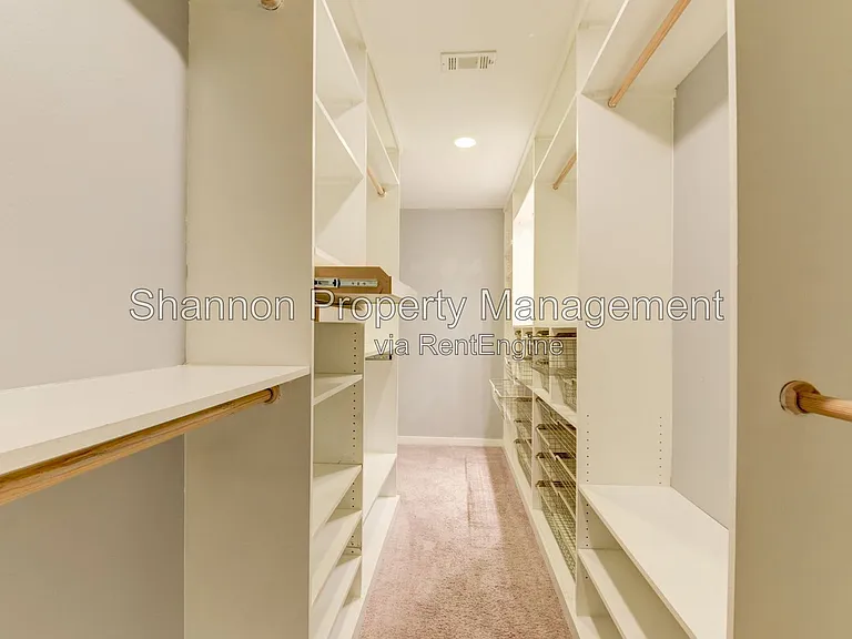 1211 Arthur St — Photo 13
