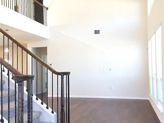 3rd image of 3240 E Whitestone Blvd Unit 88