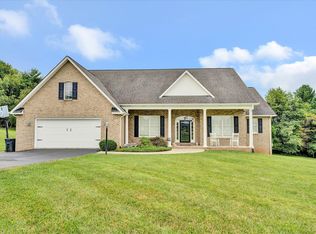 392 Tims Orchard Rd, Troutville, VA 24175