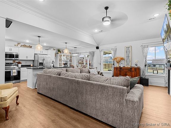 4th image of this home
