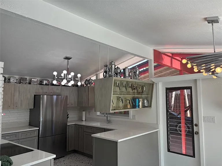 4830 Higel Ave — Photo 22