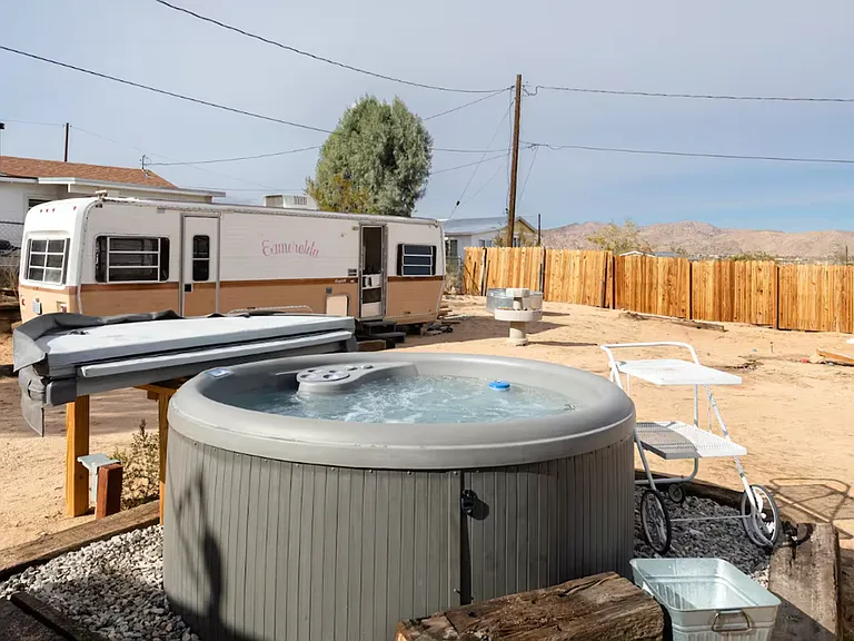 61814 Valley View Cir — Photo 24