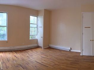 284 Boerum St #2A, Brooklyn, NY 11206