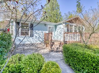 621 Cornwall Rd NW, Lakebay, WA 98349