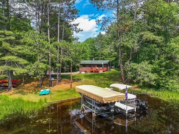 W8371 Shipwreck Ln, Tomahawk, WI 54487