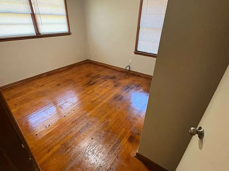733 E Bouse Dr — Photo 4