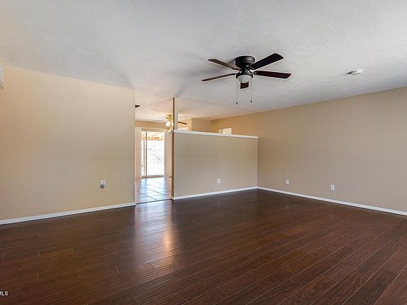 Family Room-Cherry Laminate Floors