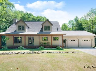 2560 N Waldron Rd, Vestaburg, MI 48891