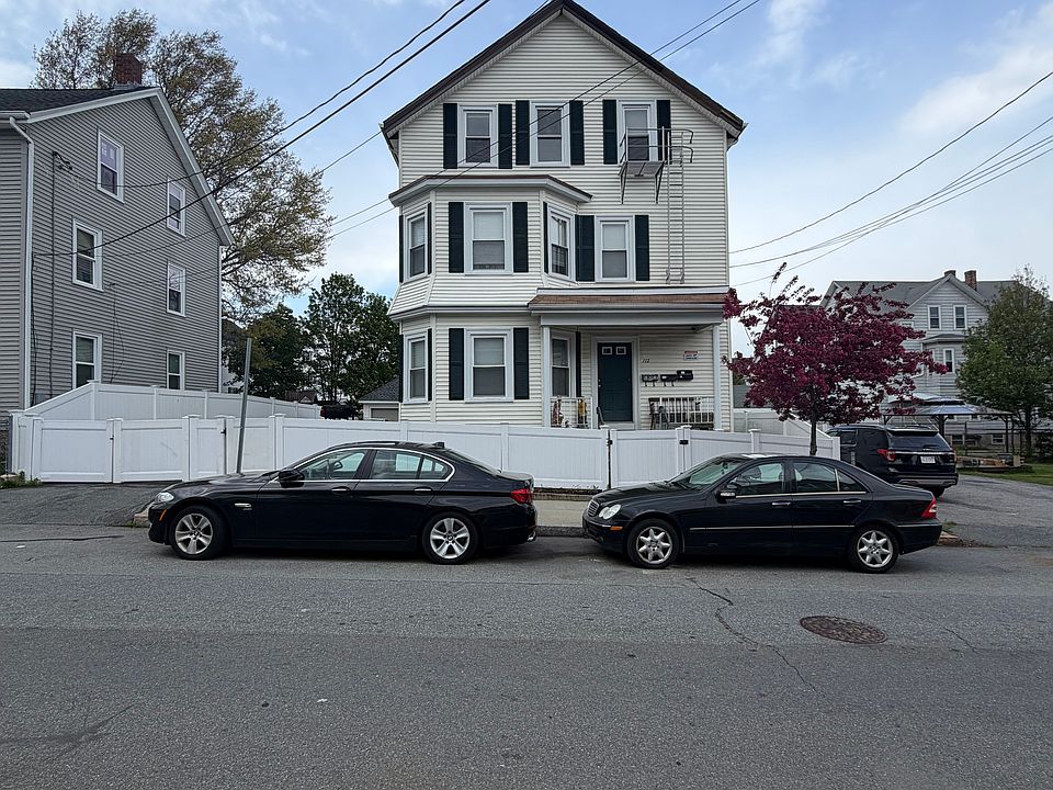 1st image of 112 Niagara St #3