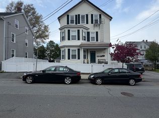 112 Niagara St #3, Fall River, MA 02721