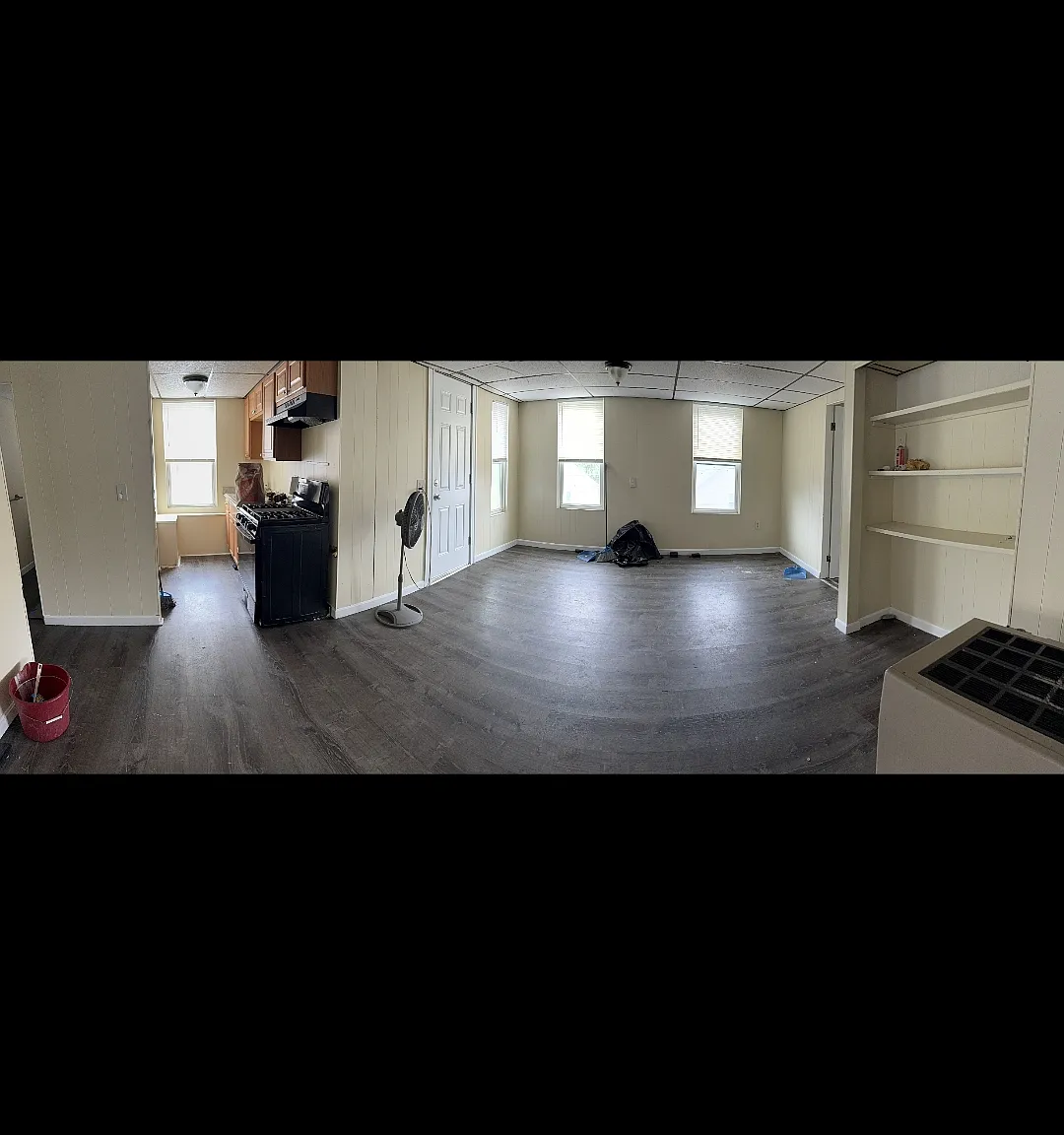 4 bed, 1300 sqft, $2,200 — Photo 2