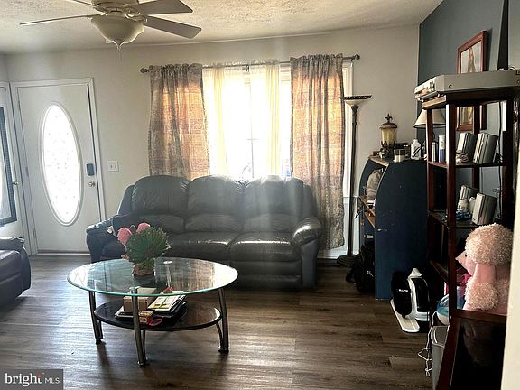 3rd image of 1600 Fords Shop Rd