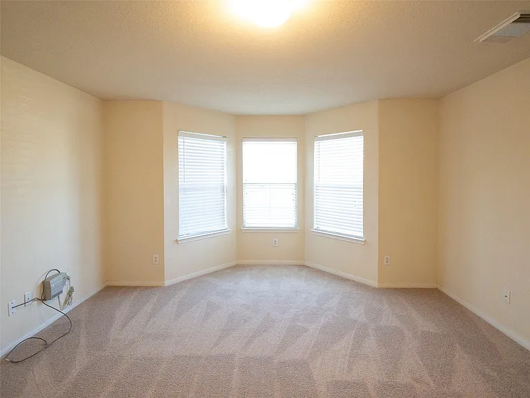 21843 Grassy Hill Ln — Photo 18
