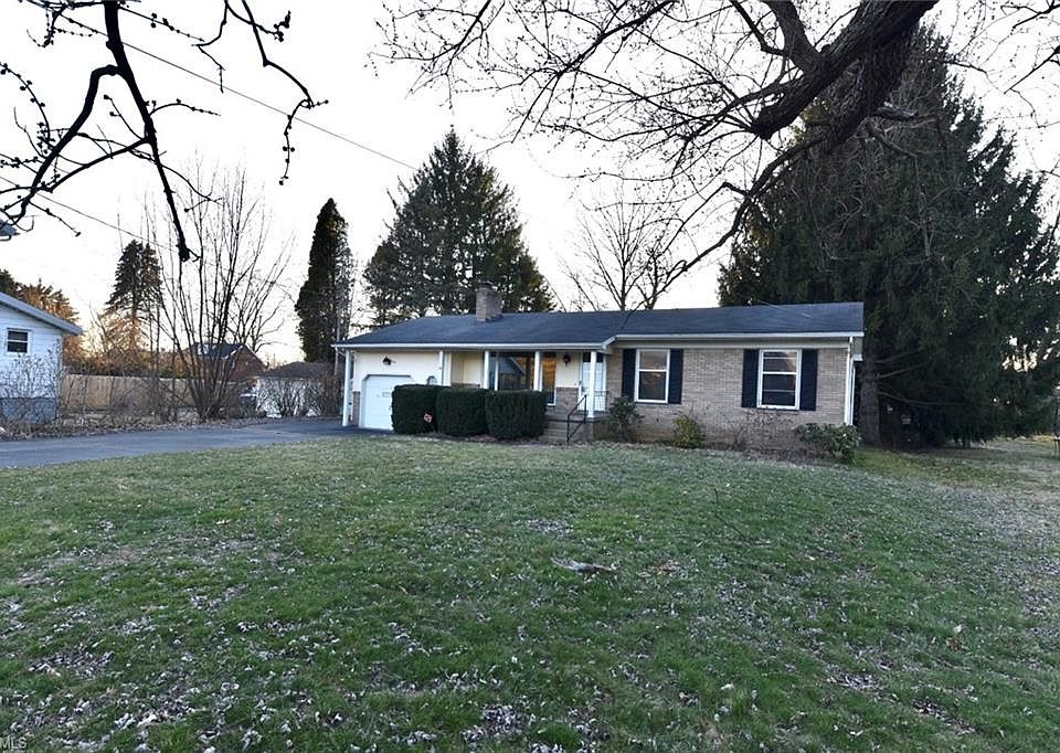 1st image of 26 Woodland Ave