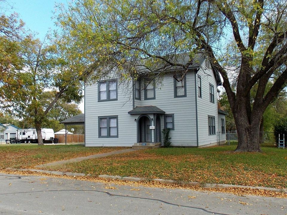 Exterior - front