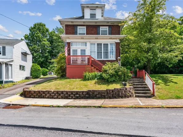 312 N 2nd St, Jeannette, PA 15644