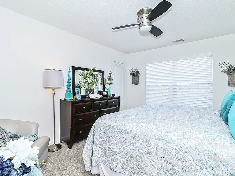 221 Wilson Dr — Photo 29