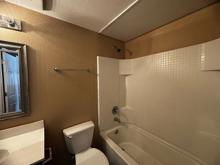 2521 Robert Wynn St #21 — Photo 3