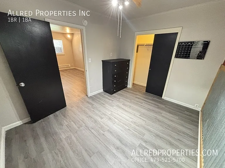 621 N Leverett Ave #2 — Photo 9