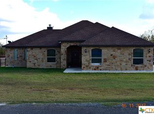 114 E Lorenz, Stockdale, TX 78160