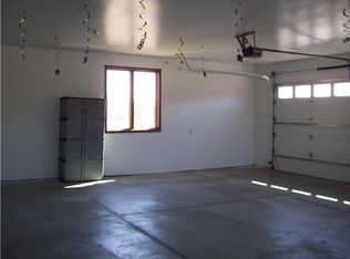 10215 Creekside Pl, Belvidere, IL 61008