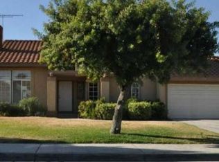 334 E Cascade Dr, Rialto, CA 92376