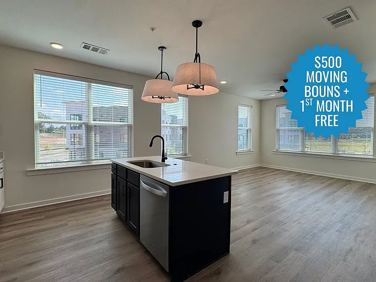 865 Bolivar Dr — Photo 2