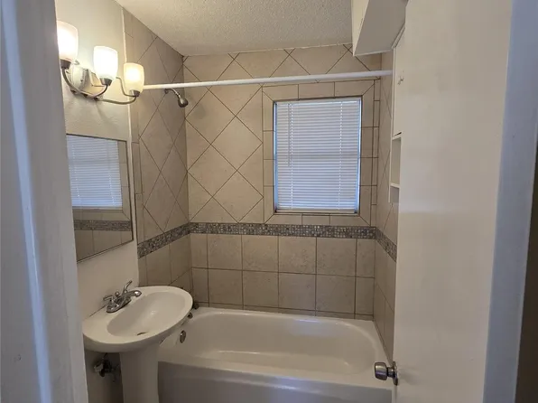 6905 Bennett Ave, Austin, TX 78752