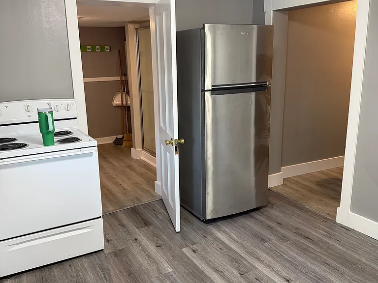 4263 Pleasant View Ave — Photo 5