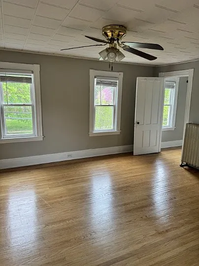 133 N Main St — Photo 2