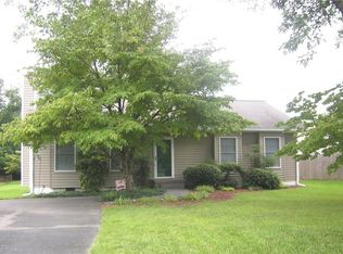 4344 Oak Glen Dr, Winston Salem, NC 27107