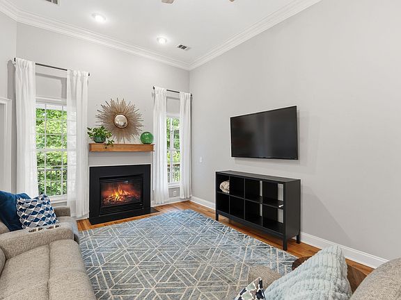 5th image of 16 Shannon Ridge Ct