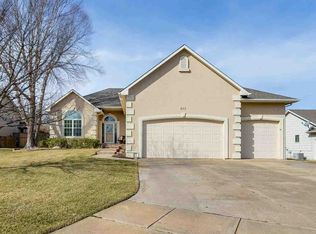 603 S Bent Tree Ct, Derby, KS 67037