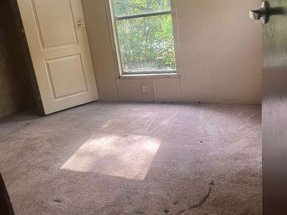 3rd image of 1405 Eagle Rd Lot 35
