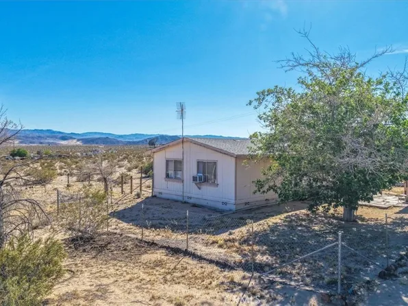 1760 Valley View Rd, Twentynine Palms, CA 92277