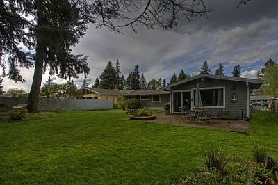 3rd image of 13001 NE 113th St